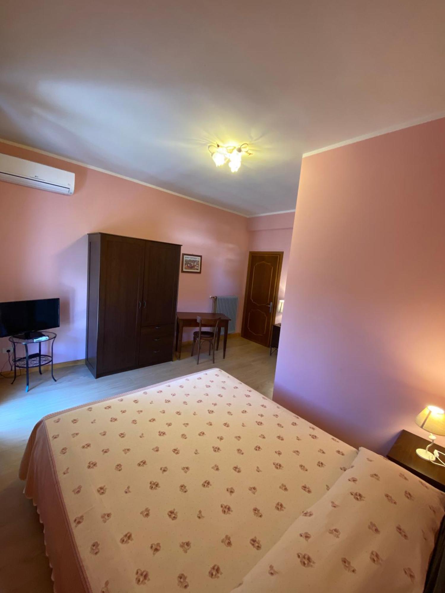 Sogni E Colori Bed & Breakfast Villanova d'Albenga Ngoại thất bức ảnh